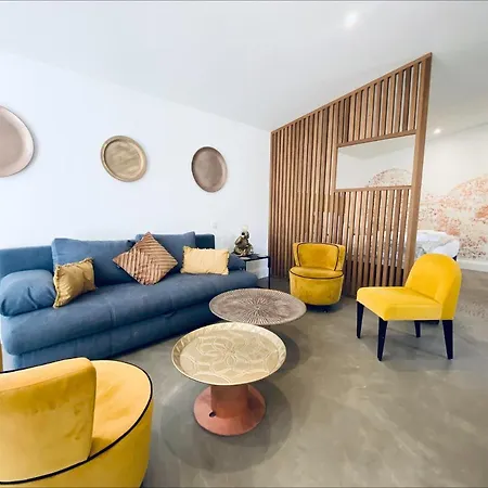 La King Le 50 And Apartment *